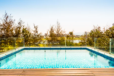 Cost of Glass Pool Fence Repair in Port St. Lucie